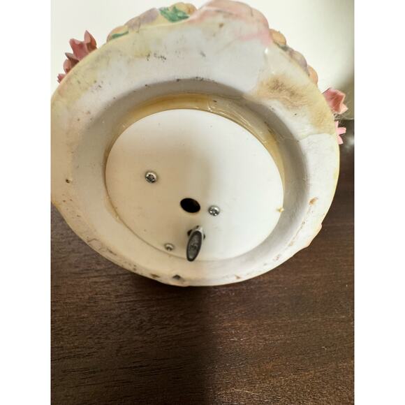 Victorian Santa Musical Figure Plays White Christmas Horse Floral Vintage - Picture 15 of 16